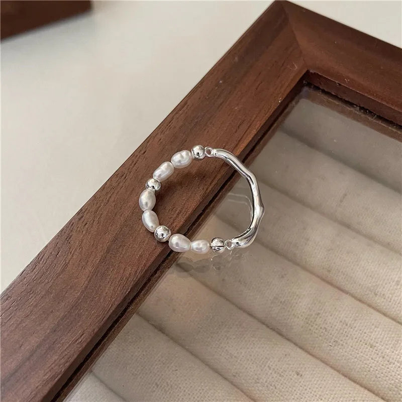 Pearl Stretch Ring for Women Handmade Freshwater Pearl Elastic Ring Elegant Stackable Fashion Jewelry