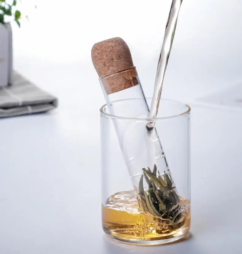 Wholesale Durable High Borosilicate Glass Tube Tea Infuser With Cork Lid Tea Strainer Tubes for Loose Teas