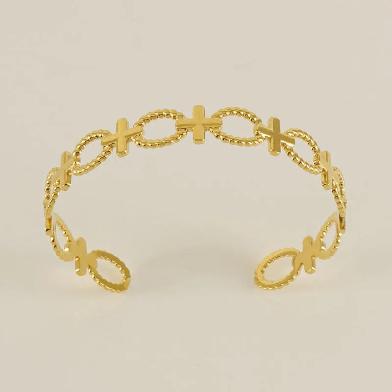 Women's Exquisite Open Cuff Stainless Steel Bracelet 18K Gold Plated Hollow Minimalist Bangles Fashionable Jewelry