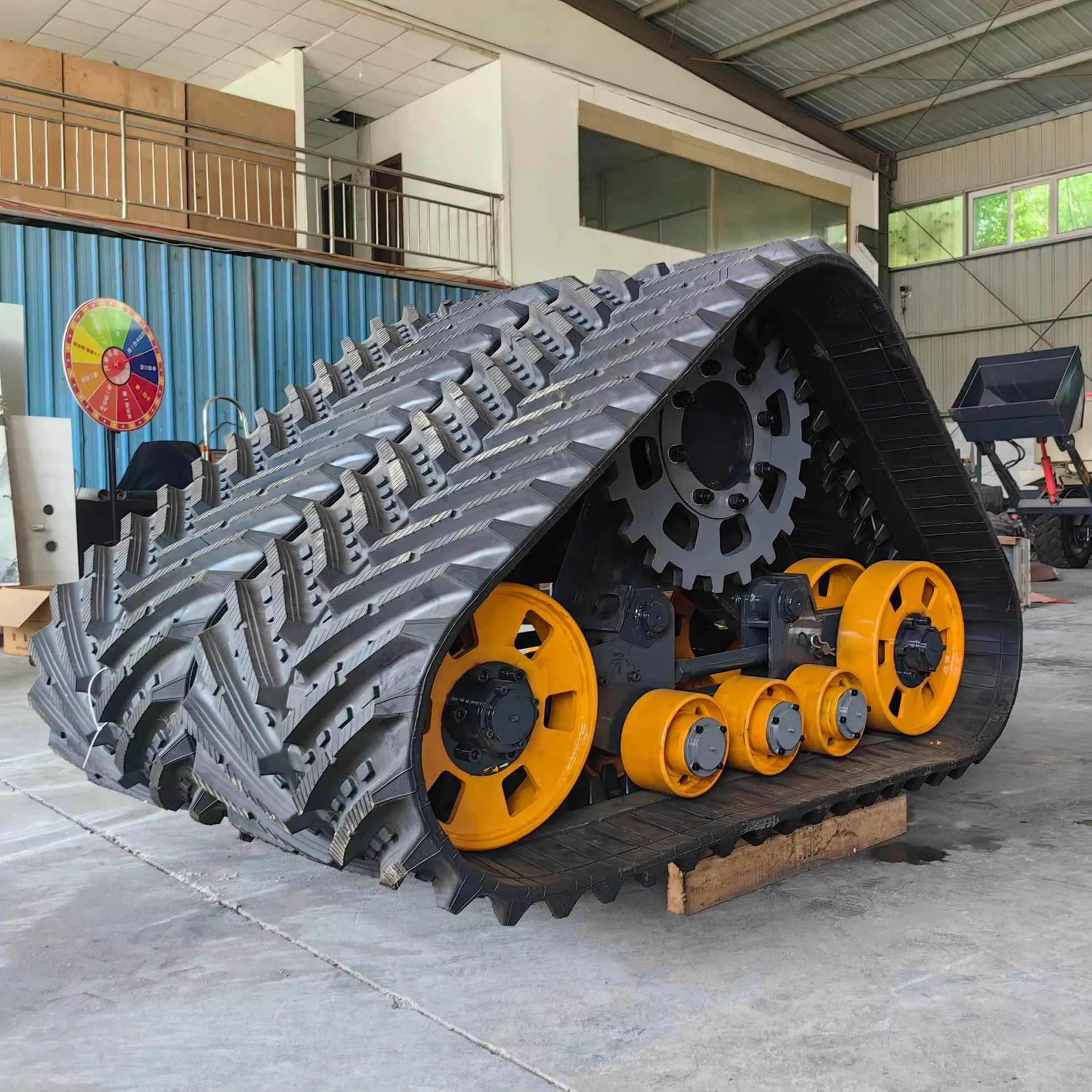 Customizable Multifunctional Farm Tractor Harvester Machines Construction Machinery Parts Triangle Crawler Rubber Steel Track