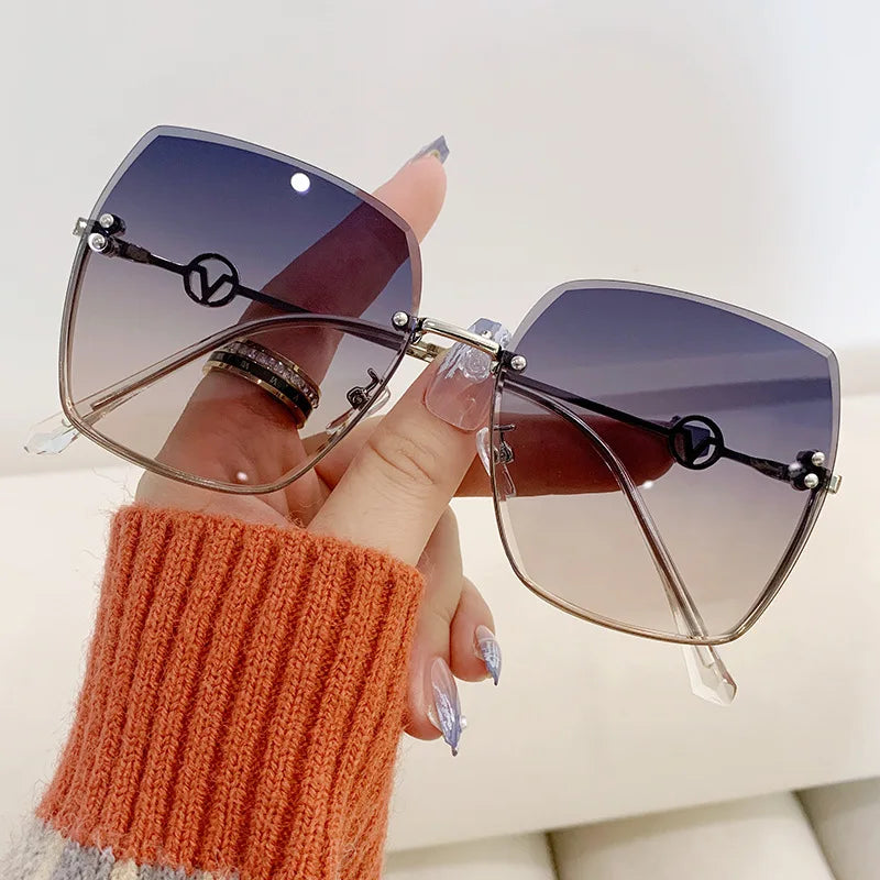 New Rimless Sunglasses Women Fashion Metal Large Frame Gradient Sunglasses Driving Sunglasses Oversized