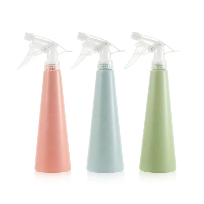 380ml Green Conical Spray Bottle Plastic Bottle Product Multi-Functional  for Watering Can Be Used Purposes