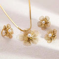 18K Gold Plated Stainless Steel Flower Shaped Stud Earrings With Pearl Inlay Fashionable Conch Earrings Necklace Set Weddings