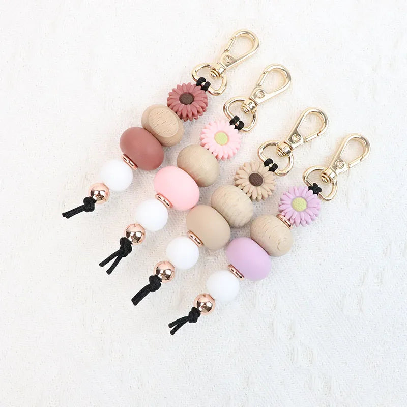 Handmade Eco-Friendly Cartoon Silicone Bead Keychain Accessories-Customizable Gifts for Purse Bag Charm Pendant Keyring