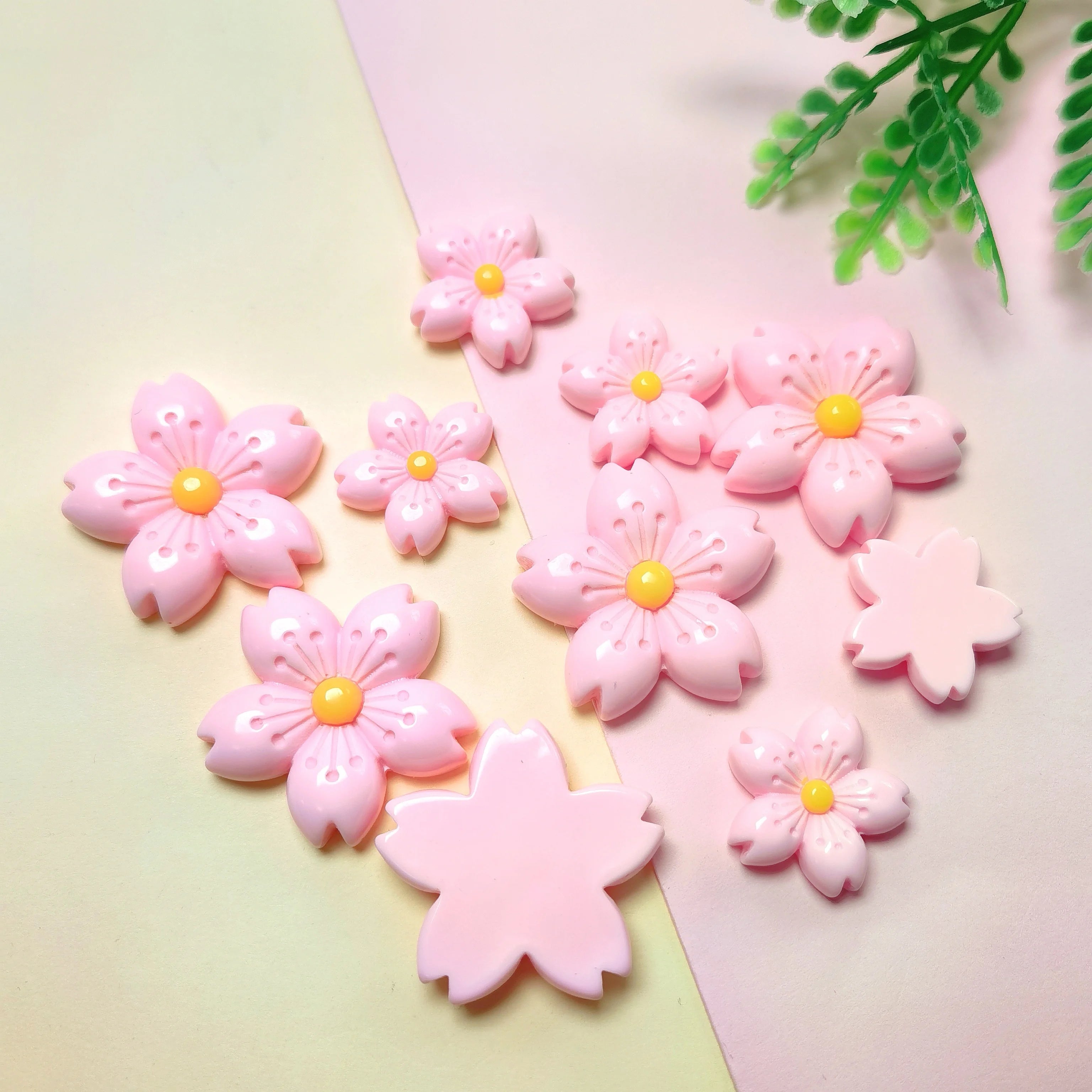 100pcs Pink Color Blossom Resin Cabochon Scrapbooking Craft DIY Phone Decoration Hair Bows Center Accessories Flower FlatBacks