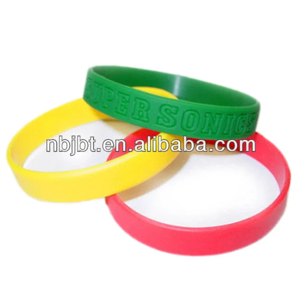 Customized Color & Logo Lightweight Silicone Wristband Watch-Sporty Style for Wedding Occasions