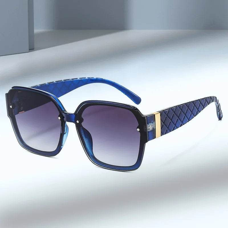 Fashion Trend Men's and Women's Sunglasses 2024 UV protection Blue Frame Small Fragrance Style Brand Luxury Shades Sunglasses