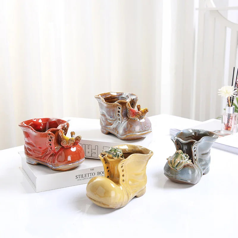Wholesale Fashionable Home Decor Tabletop Vase Chic Ceramic Crafts for Home Furnishing