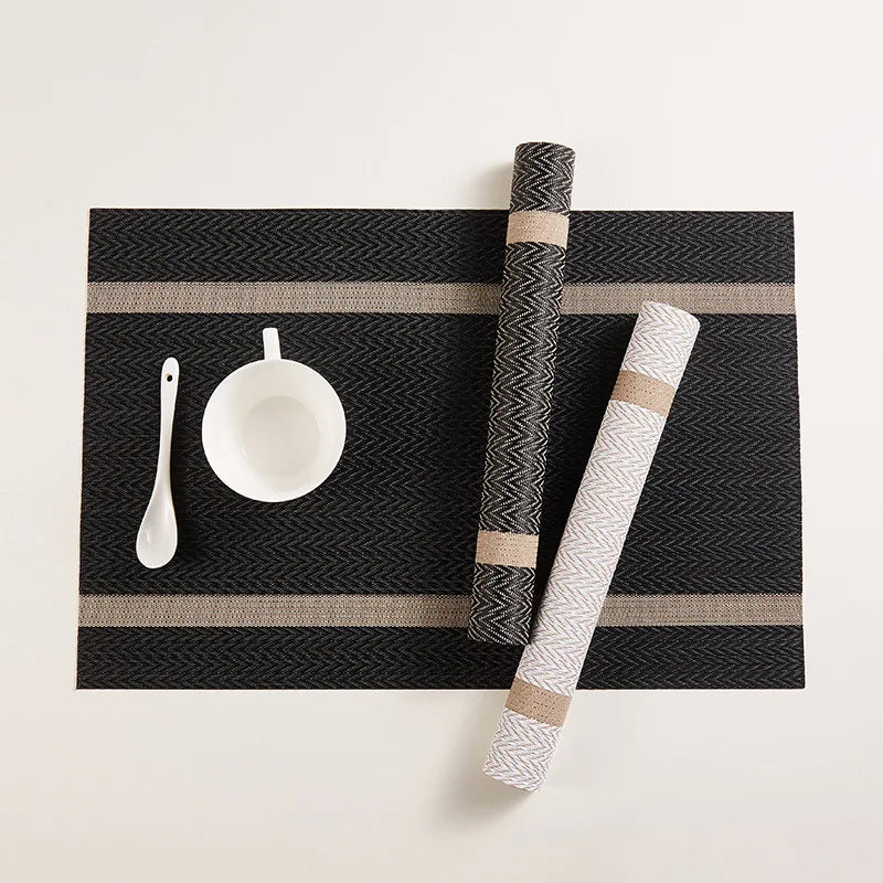 Popular Non-slip Washable PVC Table Mats Woven Vinyl Placemat Custom Heat-resistant Place Mats