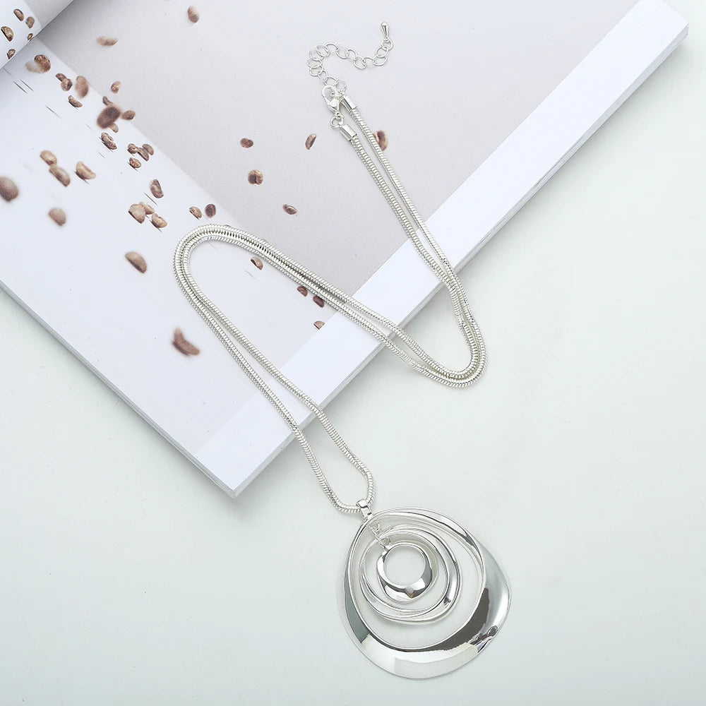 TongLing European Necklace Alloy Custom Vintage Three Loop Circle Round Ring Snake Chain Pendant Necklace for Women