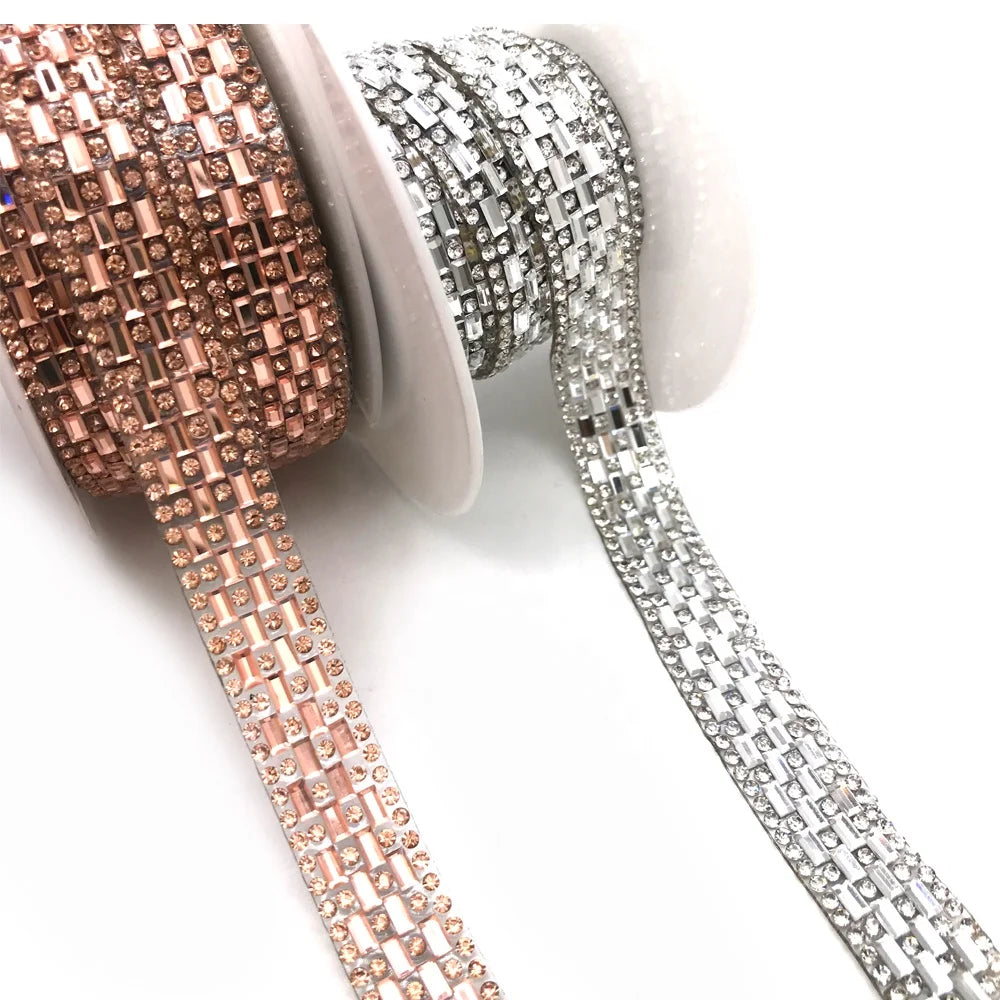 S305 Factory Supply 1.5cm 3D Hot Fix Crystals Rhinestone Banding Applique Ribbon Trim for Garment Bags & Shoes