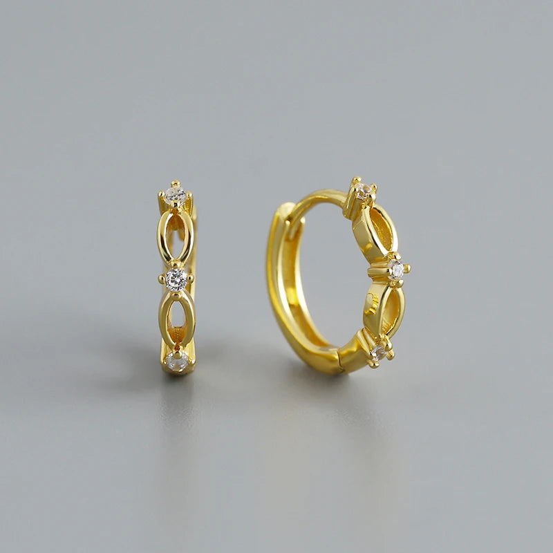 Elegant 925 Sterling Silver Huggie Earrings Ladies Fashion Sparkling Zircon Simple Cut-Out Lace for Gold Trendy Party Gift