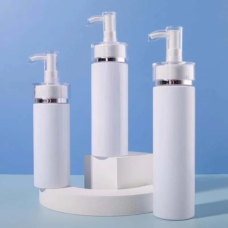Luxury  200ml 300ml 500mlPET Plastic White Round Empty Shampoo Bottle  Luxury Cosmetic Gold Pump Lotion Container