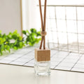 Blank Wooden Cap Mini Refillable 8ml 10ml Clear Glass Square Shape Car Air Freshener Diffuse Hanging Perfume Bottle Diffuser
