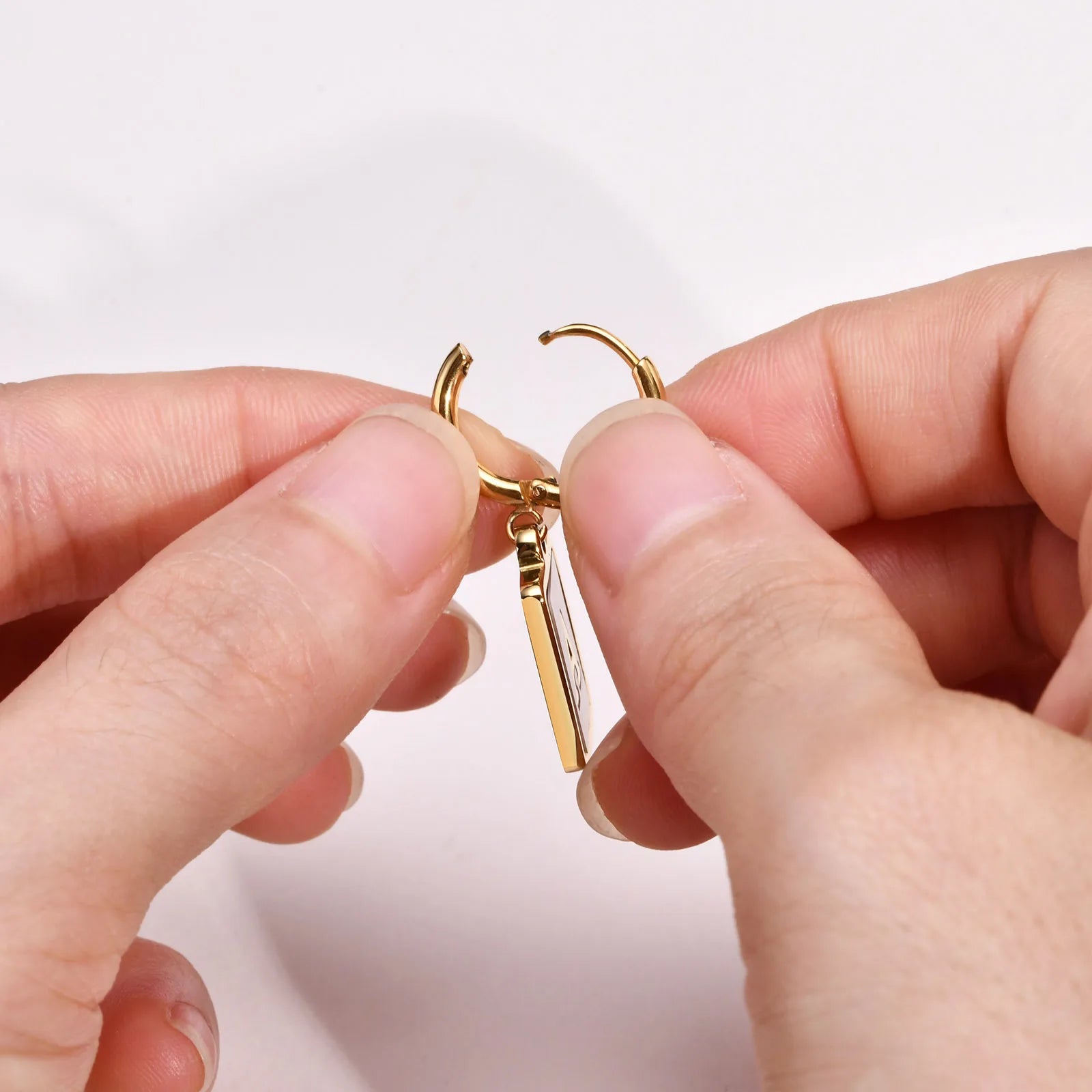 Taige Jewelry Stainless Steel Earrings 26 Letter Square Cross-border Simple 18K Gold