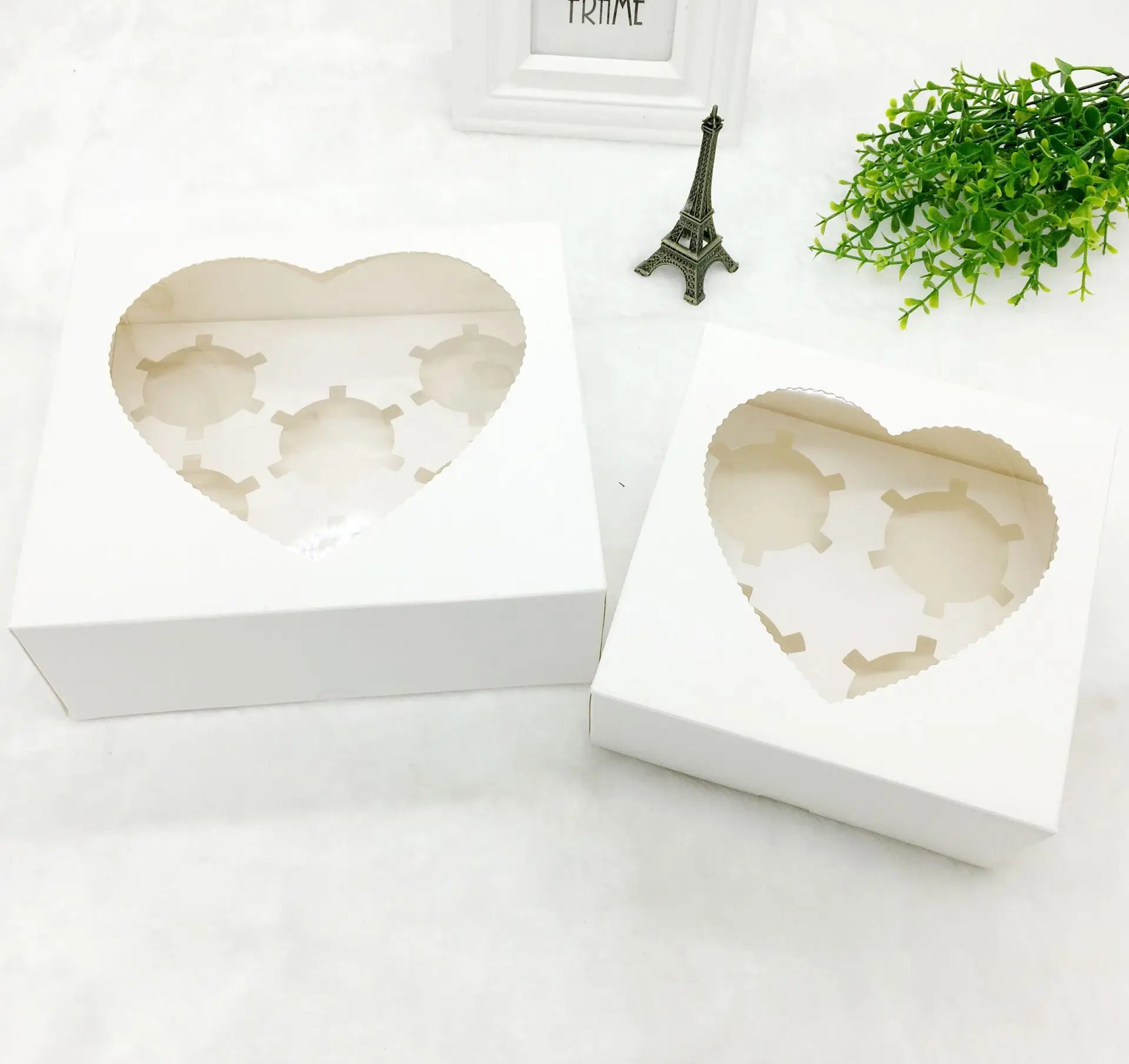 NEW No Folding Pop up Heart Shape Window 4 and  6 12 Cavity Paper Cupcake Box