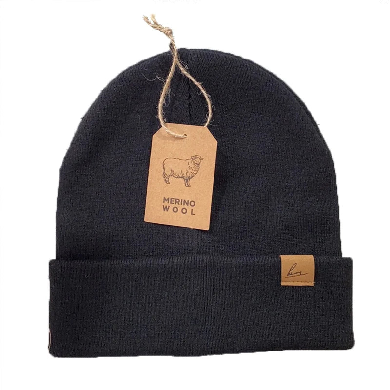 Men Women New Warm Winter Hats Knitted Simple Suede Tag Hat 50% Merino Wool Beanie With Custom logo