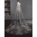 QUEENSGOWN Simple Elegance Floral Embroidered Lace Bridal Long Veils Wedding Dresses Beautiful Accessories