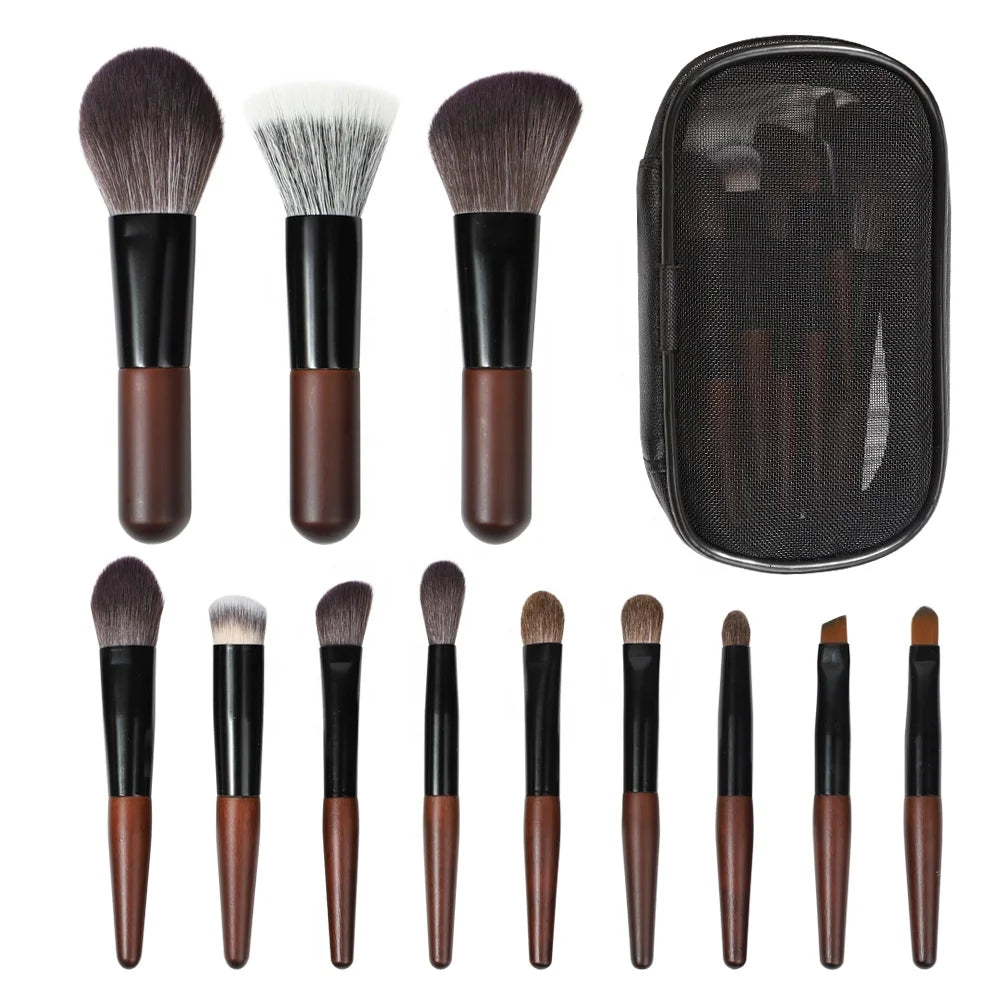 2023 New Beauty Powder Goat Hair Kits Cosmetics Tools Foundation Cute Travel Private Label Mini Custom Makeup Brushes for Makeup