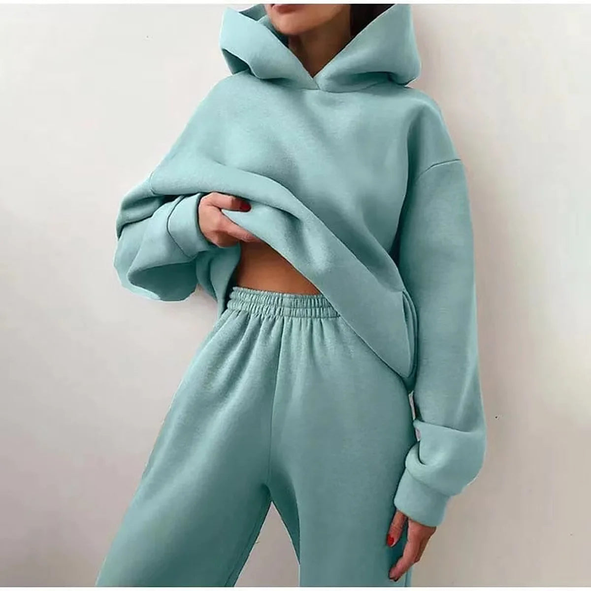 Wholesale Heavyweight Gym Sweatshirts for Women Casual Oversize Hoodies with Custom Logo Autumn Knitted Workout Sport Sweater