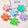 7CM Ins Hot Sale Hair Accessories Fashionable Daisy Hair Clip Wholesale Flower Medium Plastic Hair Claw