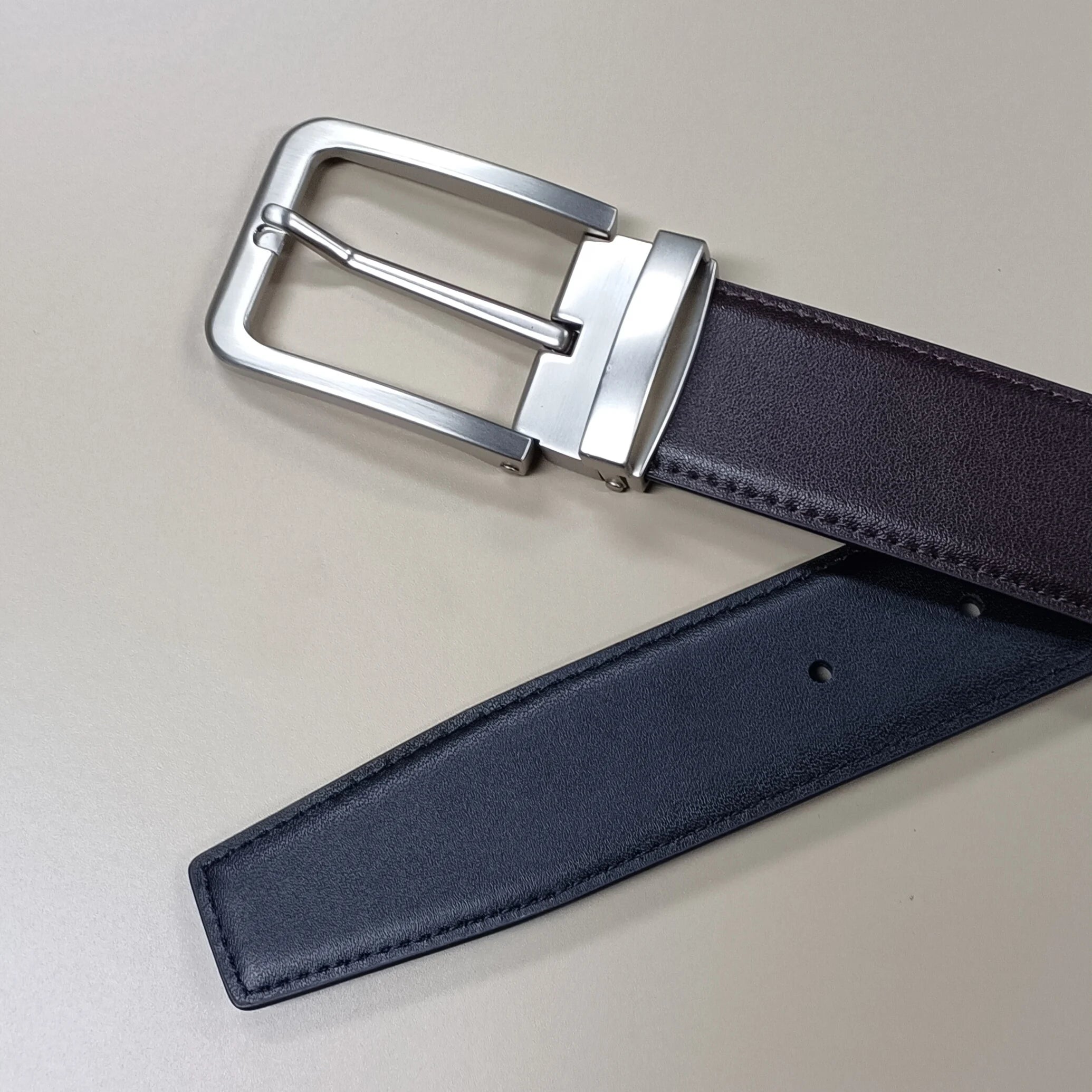 Customized 135cm Wholesale High-quality Alloy Needle Buckle Men's Genuine Leather Belt Simple and Fashionable Designer Belt