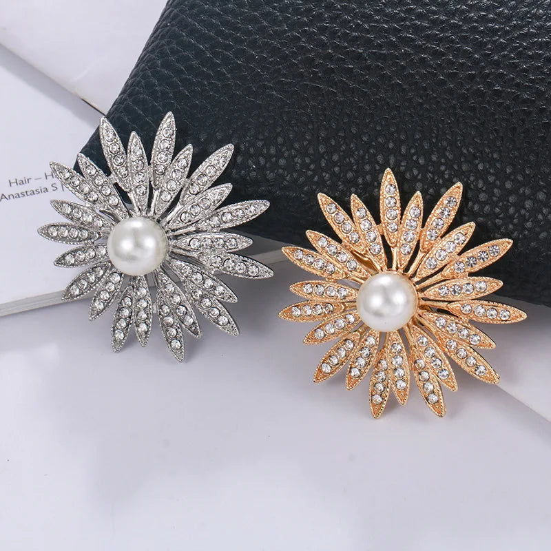 Jachon Newest Safety Crystal Brooch Wome Fashion Alloy Flower Pin Accessories Flower Rhinestone Brooch Pin for Women Girl