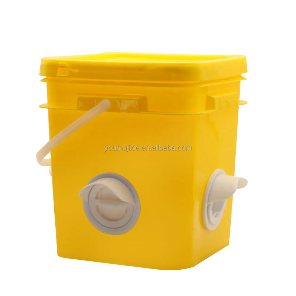 Poultry Farm Automatic 10L Chicken Drinker and Feeder Barrel Chicken Water Fodder Bucket