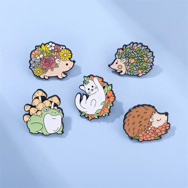 Frog Mushroom Flower Zinc Alloy Europe Folk Art Painted  Cartoon Animal Hedgehog Brooch Metal Badge Creative Enamel Pins