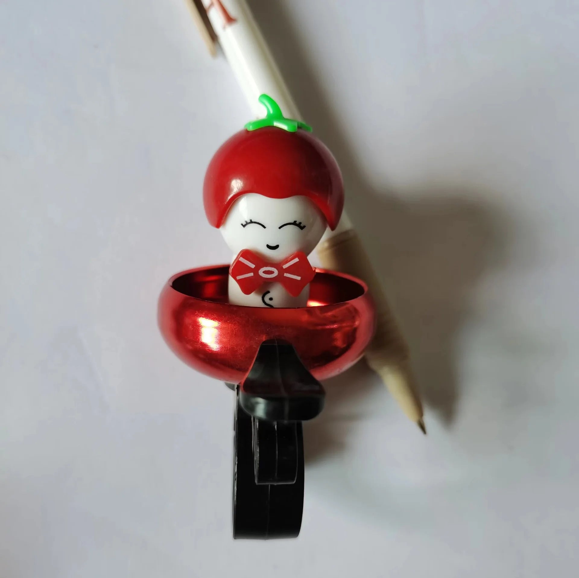OEM Custom Tomato Doll Kids Bicycle Bell ABS/Aluminum Alloy Weatherproof Loud Fun Bicycle Horn Alert Ring Scooter