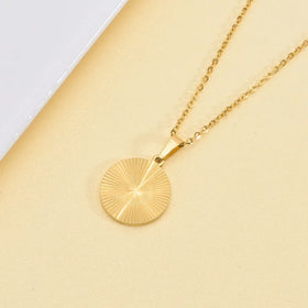 Non Tarnish Jewelry Irregular Pleated Round Pendant Necklace Waterproof 18k Gold Plated Stainless Steel Chokers Necklace