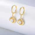 New Model Hot Selling 14K Gold Plated Shell Earring Summer Design Wedding Pearl Huggie Earrings