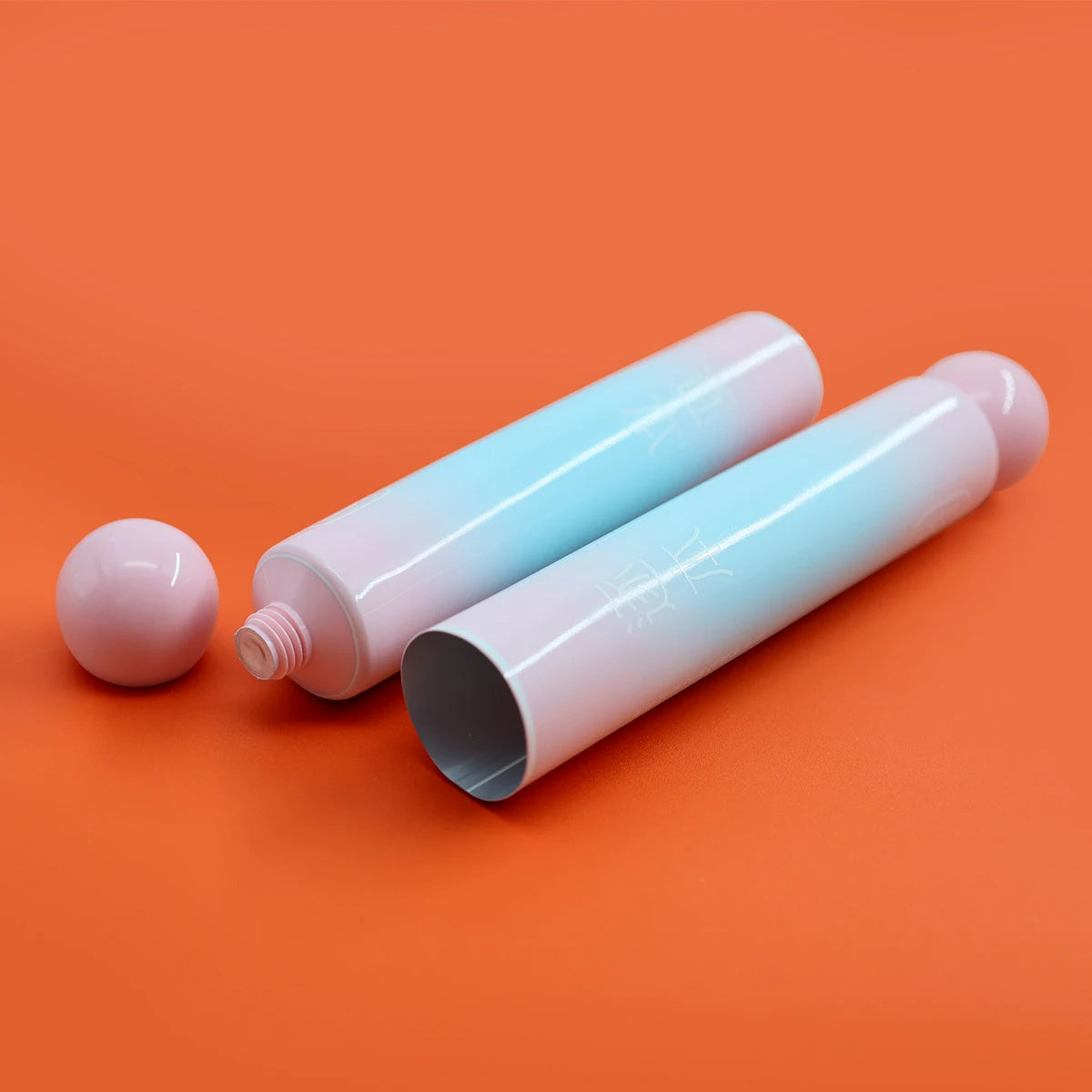 Factory OEM/ODM Hose Aluminum Plastic Composite Tube Hand Cream Lotion BB Cream Container Cosmetics Packaging Tube Manufacturer
