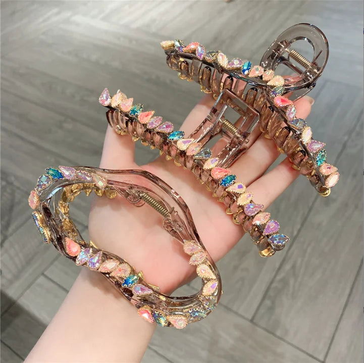 Wholesale Colorful Crystal Large Acrylic Hair Claw Clips for Ladies Girls Hair Accessories