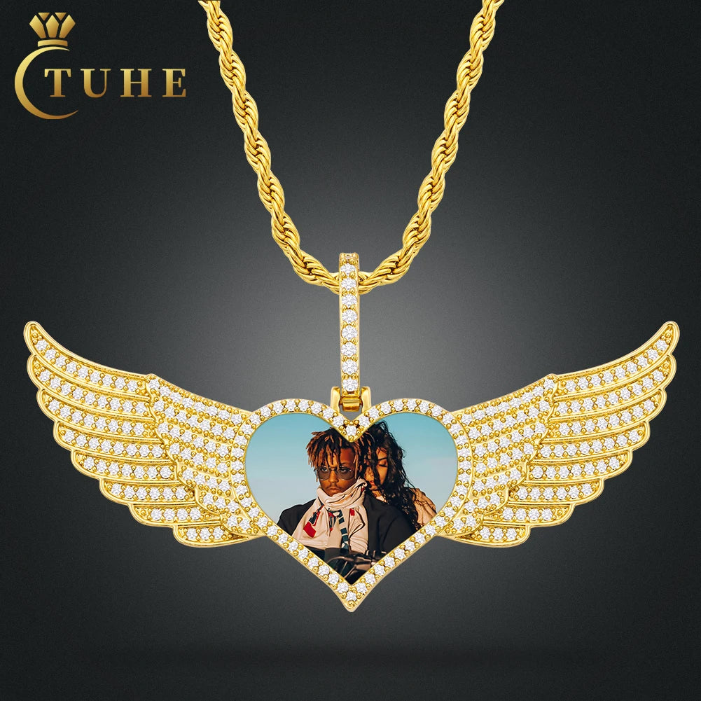 Ready to Ship Memory Jewelry 45mm Gold Plated Brass AAAAA CZ Diamond Iced Out Heart Wing Photo Pendant for Men Women