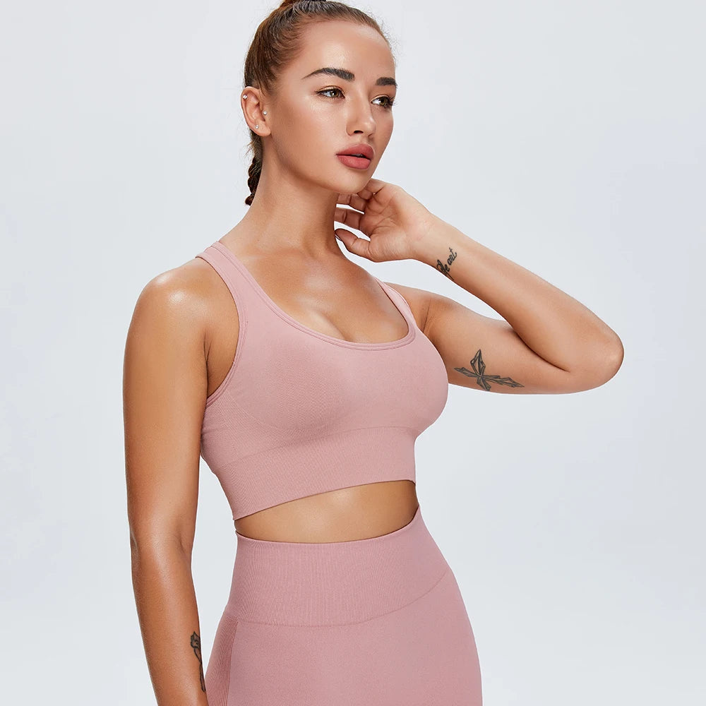 Women Plus Size Breathable Lightweight Eco-Friendly Simple Seamless Yoga Sports Bra New Design Sexy