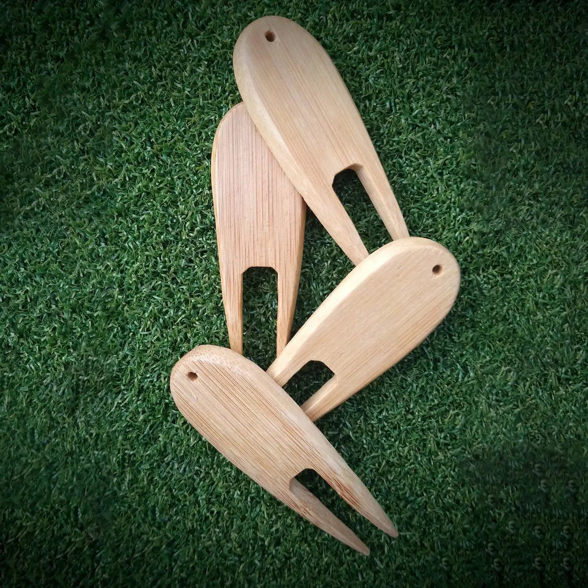 Bamboo Golf Divot Repair Tool with Ball Marker Accessory Supplies for Divot Fixer Golf Product