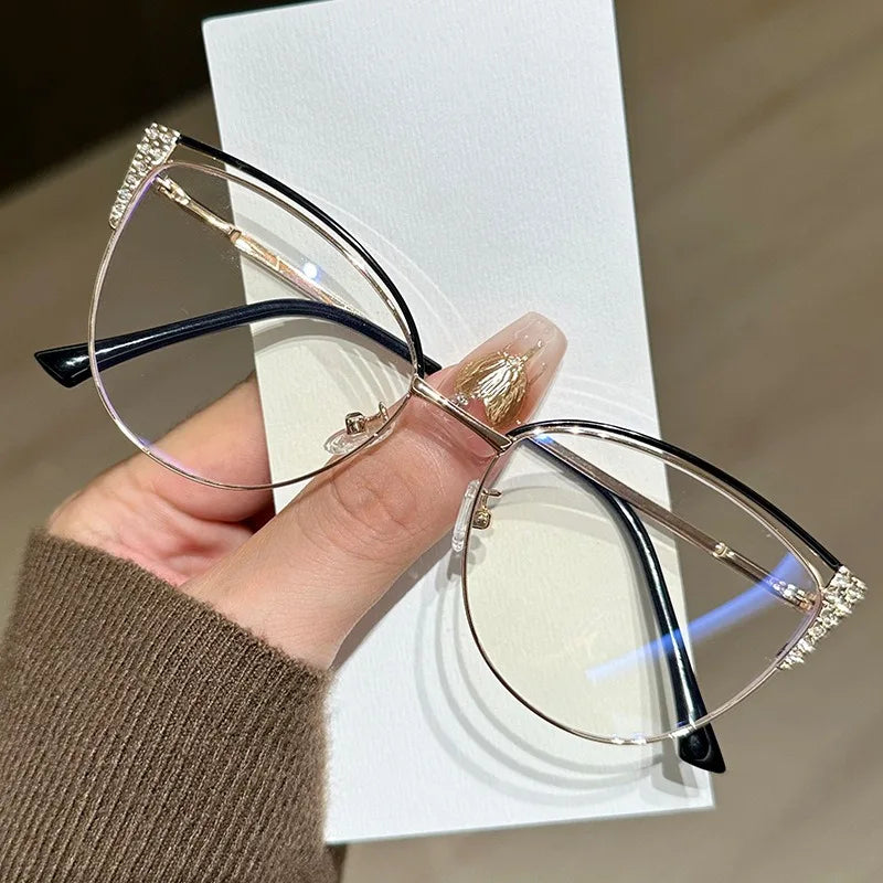 Luxury Women Oversized Eyewear Glasses Frame Fashion New Designer Cat Eye Metal Optical Spectacle Frames