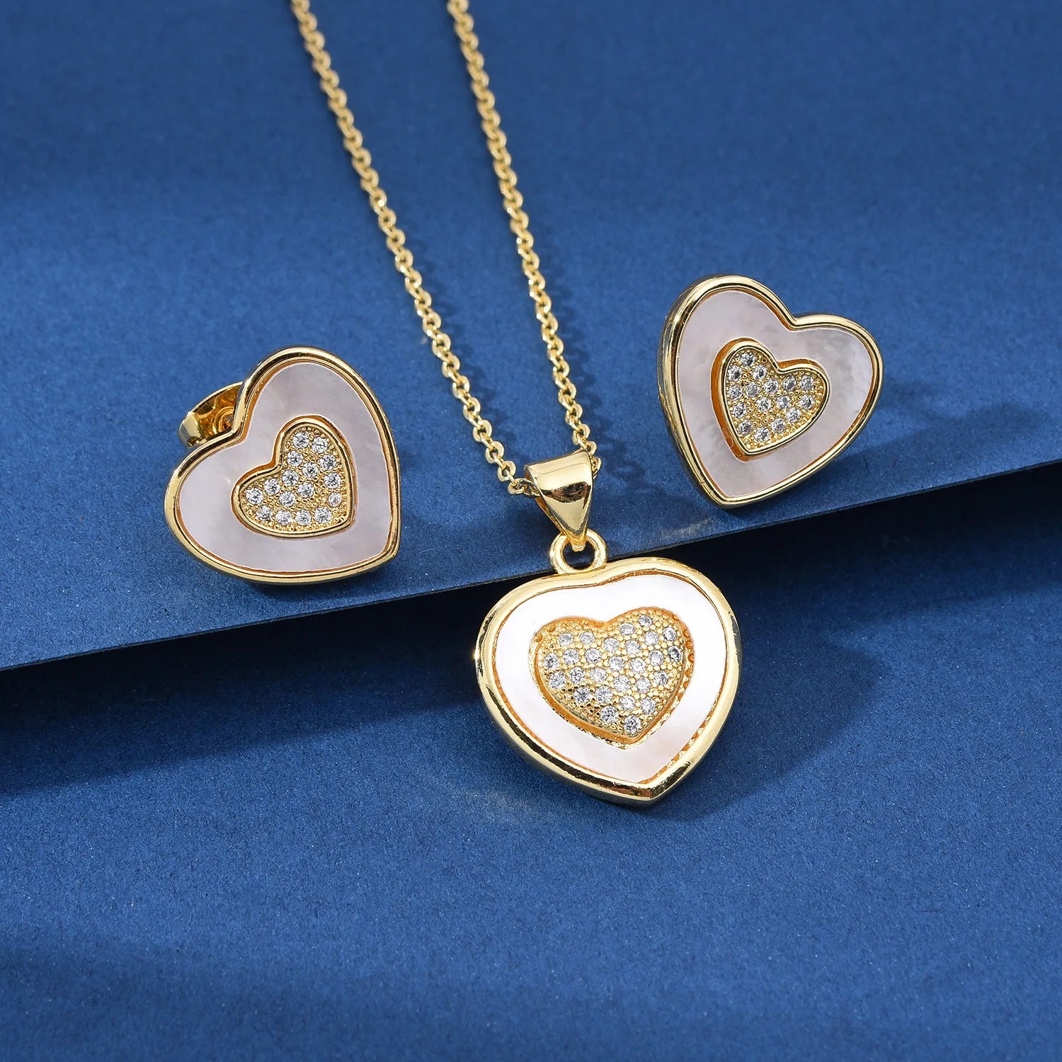 New Women's Gold Plated Jewelry Necklace and Earring Set with Crystal Micro Insert Shell Pendant Trendy Party Gift
