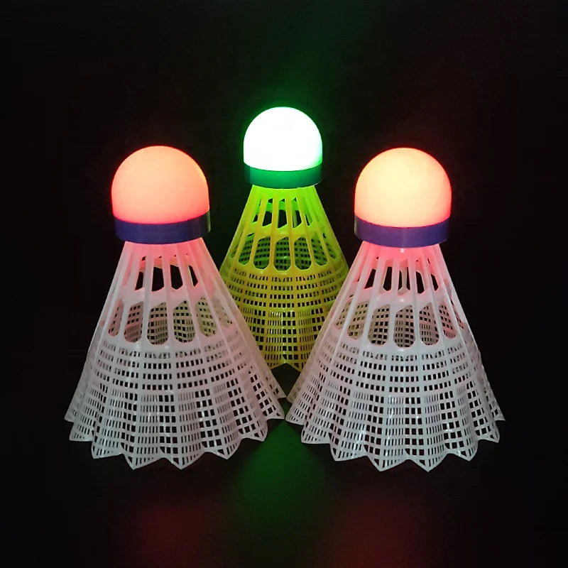 LED Light Nylon Shuttlecock Good Price Good Quality LED Nylon Shuttle Birdies Night Badminton Shuttlecocks
