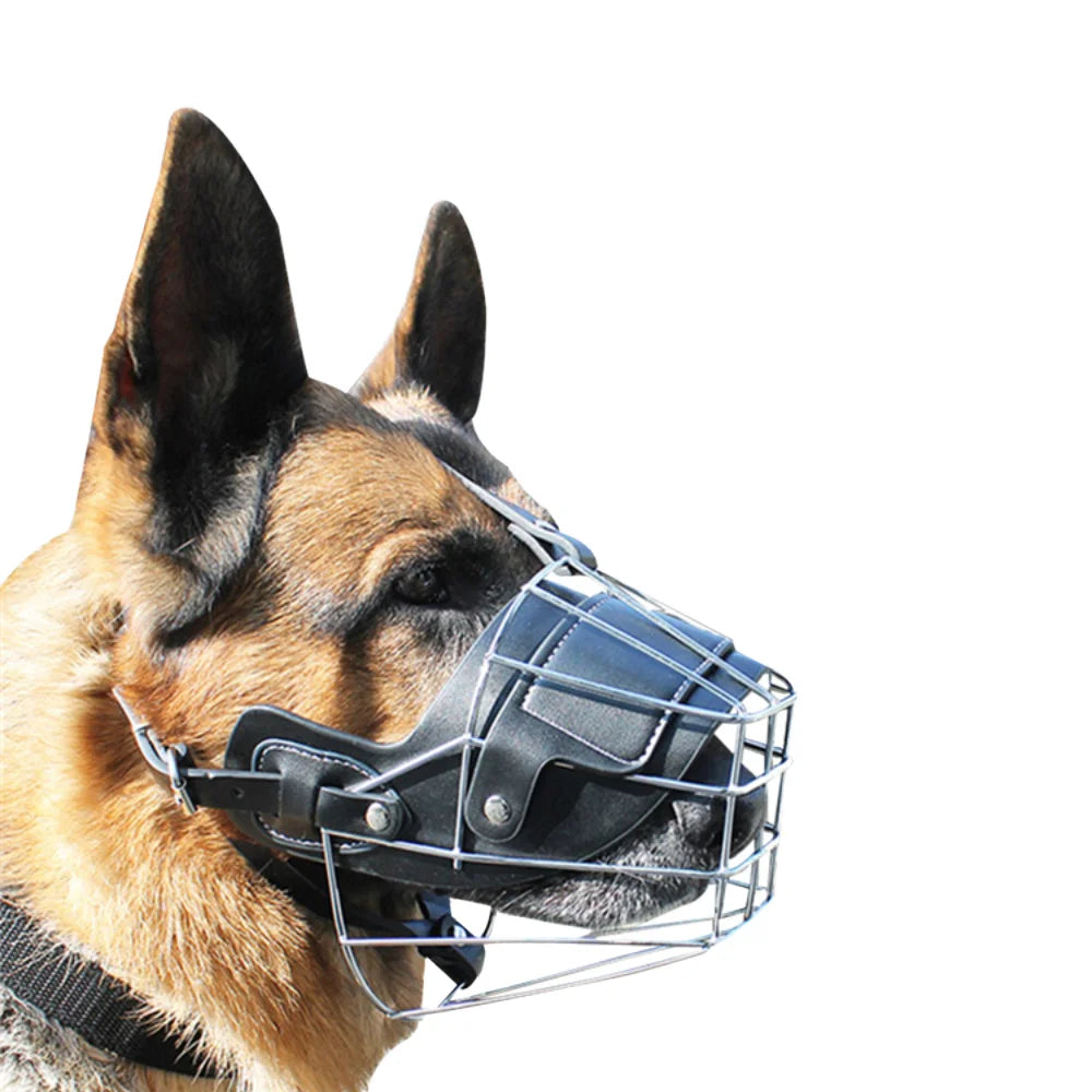 Manufacturer Wholesale Dog Muzzle Large Dog Training Accessories Luxury Classic Newly Leather Durable Metal Padded Feature