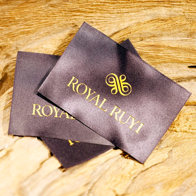 Custom Logo Eco-Friendly Polyester Woven Neck Label with Damask Design End Fold Laser Cut Border for Garment & Shoes