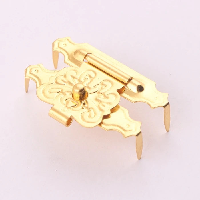 Gold Small Metal Wooden Box Clasp Lock Jewelry Box Brooch
