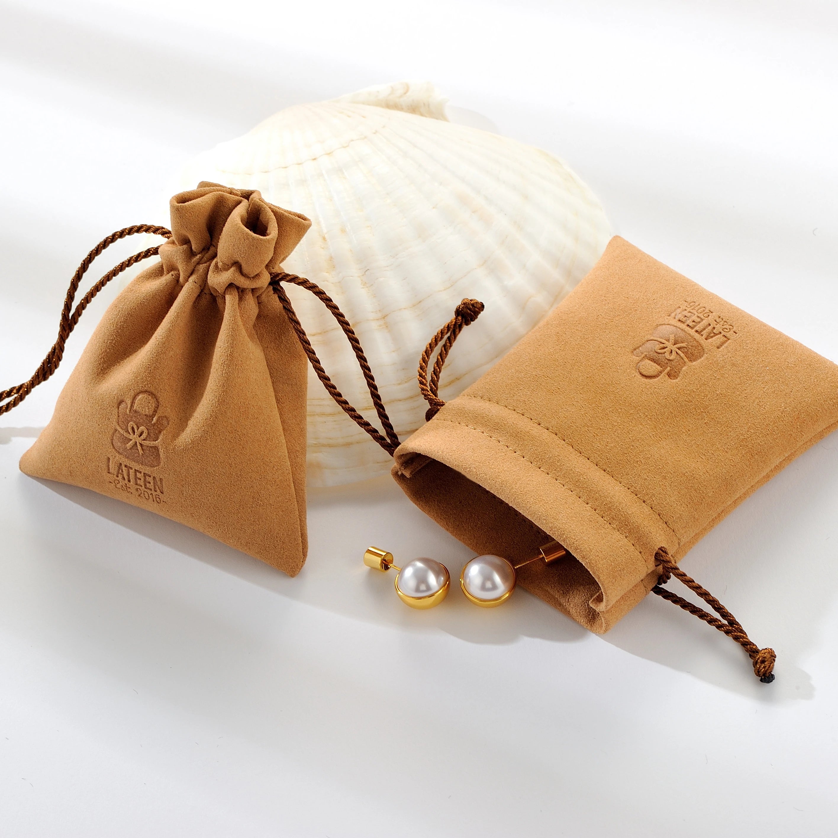 Factory Direct Drawstring Bag Pouches Jewelry Packaging Custom Velvet Drawstring Jewelry Pouches