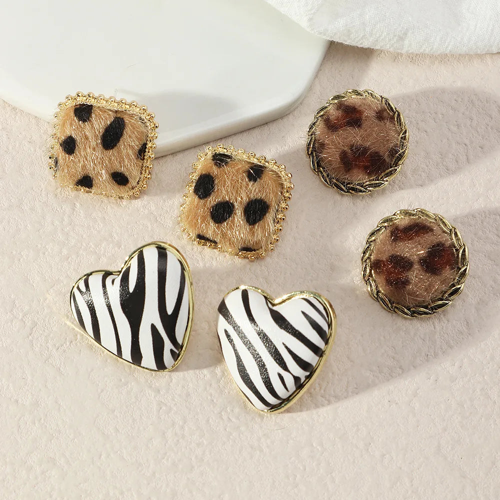 Winter Warm Leopard Square Earrings Girls Fashion Zebra Stripes Heart Stud Earrings for Women Jewelry