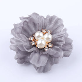 6cm Fashion Ruffled Metallic Fabric Flowers With Pearls for Hair Clip Lovely Flora Flower for Shoes Apparel Headwear