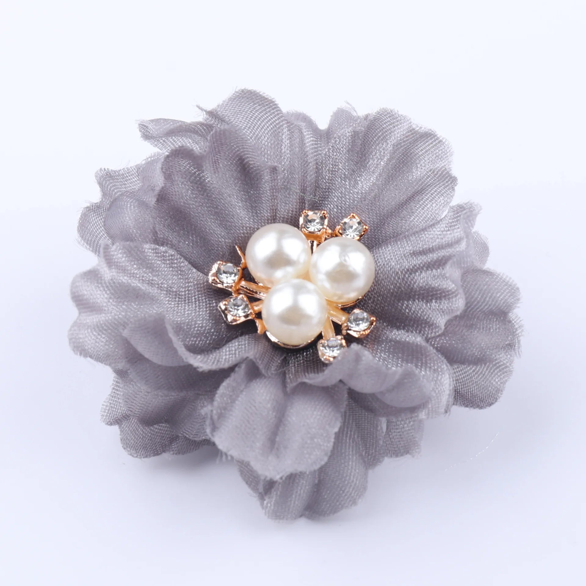 6cm Fashion Ruffled Metallic Fabric Flowers With Pearls for Hair Clip Lovely Flora Flower for Shoes Apparel Headwear