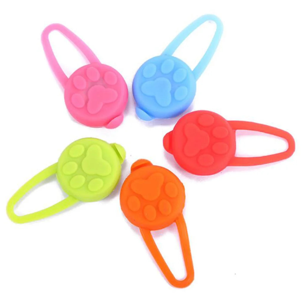 Custom Promotional Silicone LED Pet Collar Light Night Walking Safety Clip-On Pendant Tag Custom Logo Business Gift