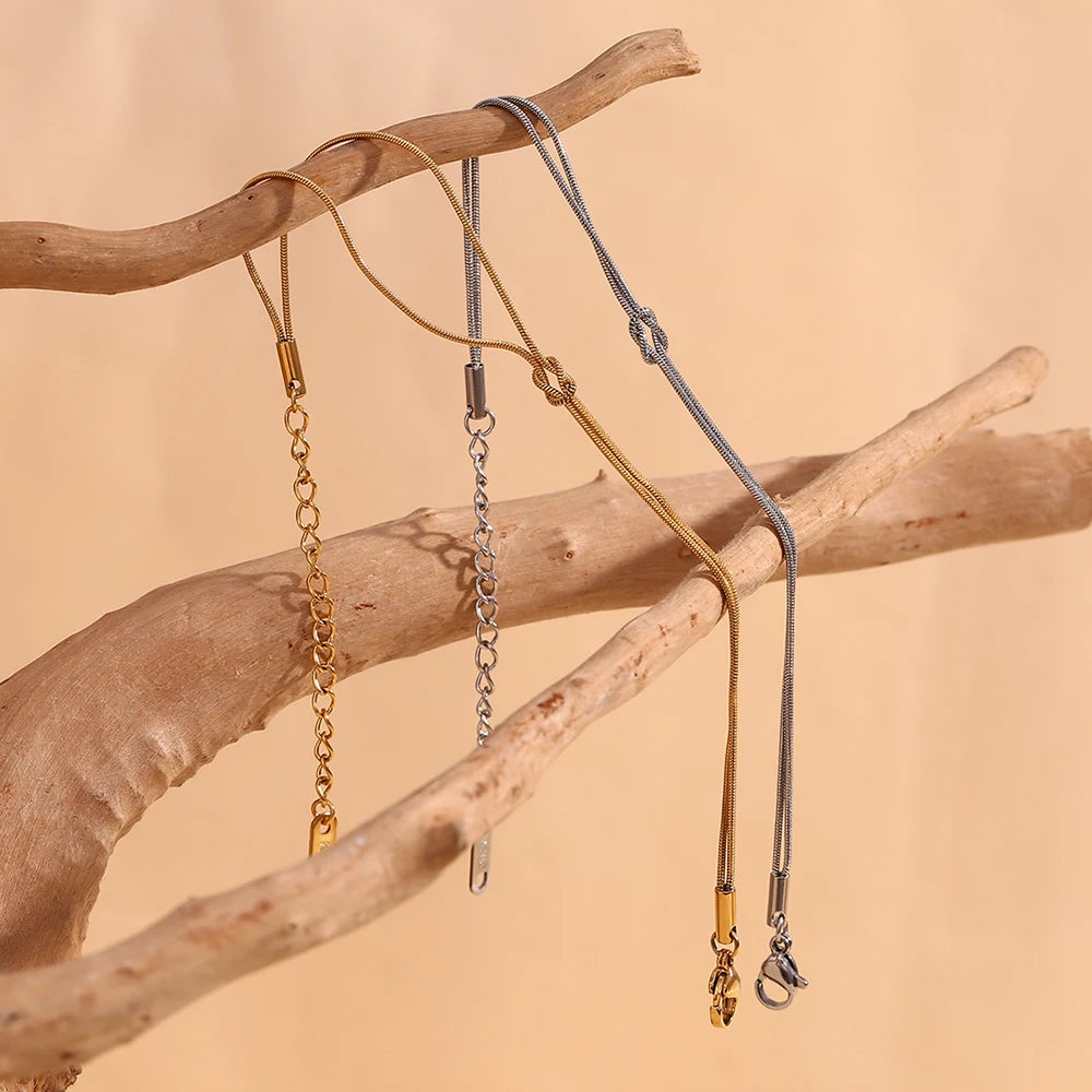 Minimalist Jewelry Twisted Snake Chain Bracelet 18k Gold Plated Stainless Steel Chain Bracelet Women