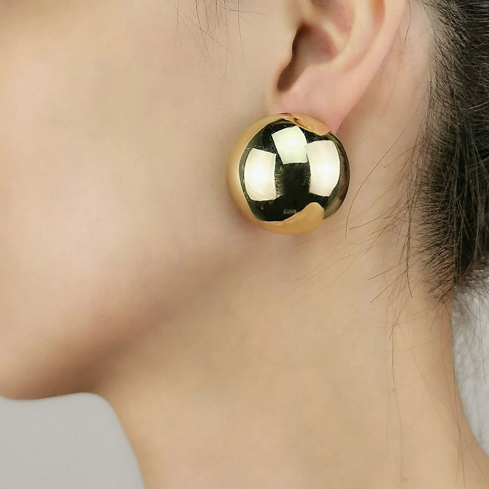 New Simple Design Smooth Round Stud Earrings Fashion Statement Geometric Gold Plated Jewelry Accessories Charms